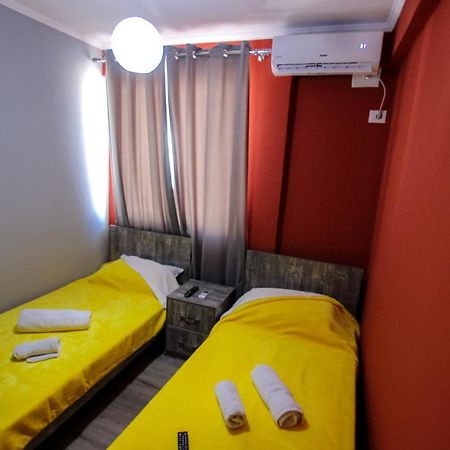 Novs Apartment 1 Gjirokastër 外观 照片