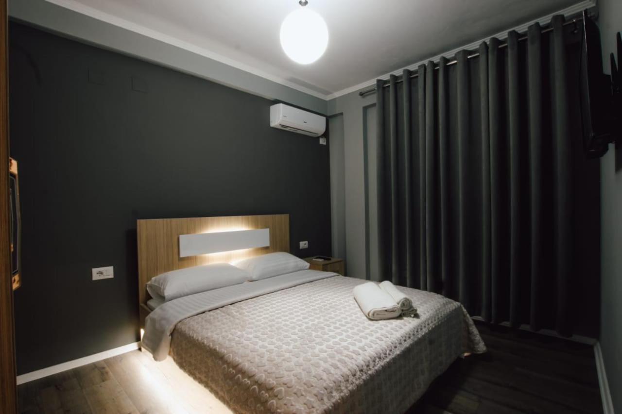 Novs Apartment 1 Gjirokastër 外观 照片